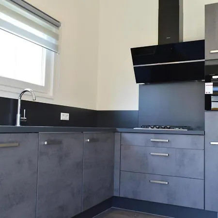 Üdülőközpont Schaelsbergerbosch- 2 Bath Fireplgarde *